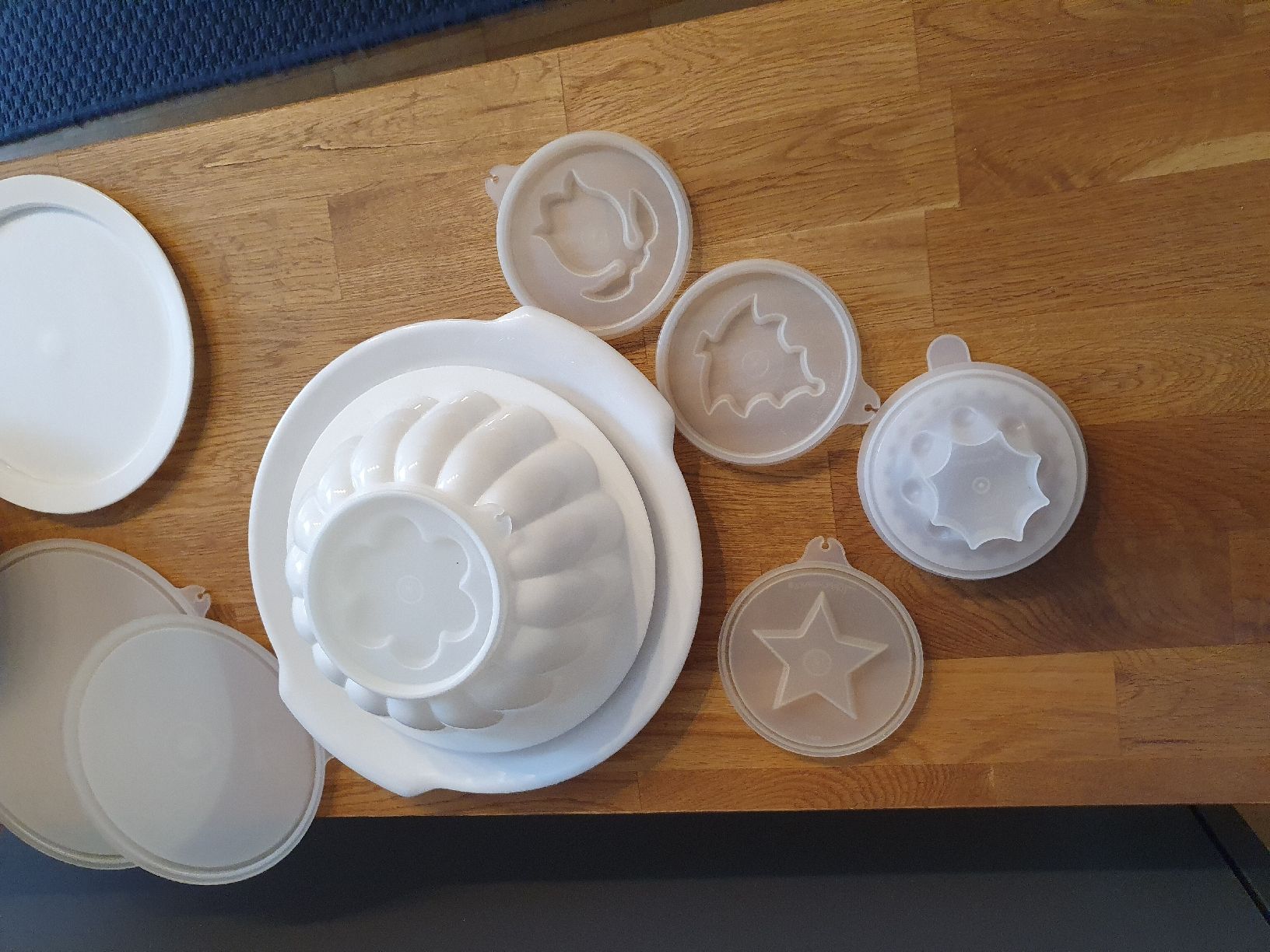 Tupperware Backformen: Tupperware Puddingform - Set , Top! – Gebraucht aus Laufenburg von megane1959 7