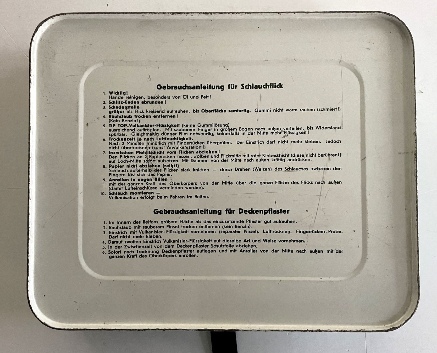Trattori: Alte Blechdose Traktor Rema Tip Top / Ancienne boîte – Usato da Savagnier venduto da Ne2065 1