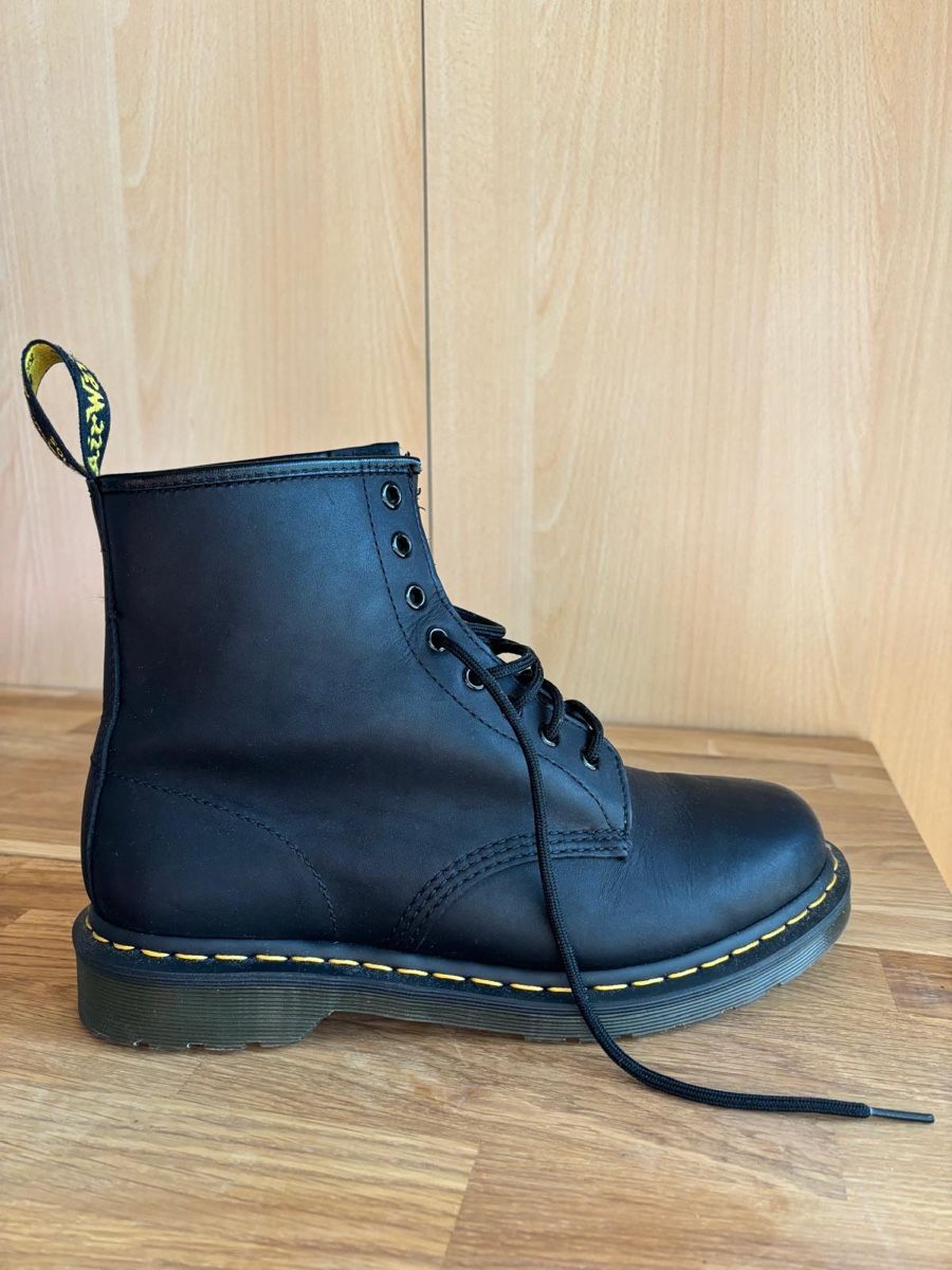 Dr. Martens Scarpe da uomo: Dr Martens 1460 Greasy Leather – Nuovo (secondo la descrizione) da Ascona venduto da GioeleS 4