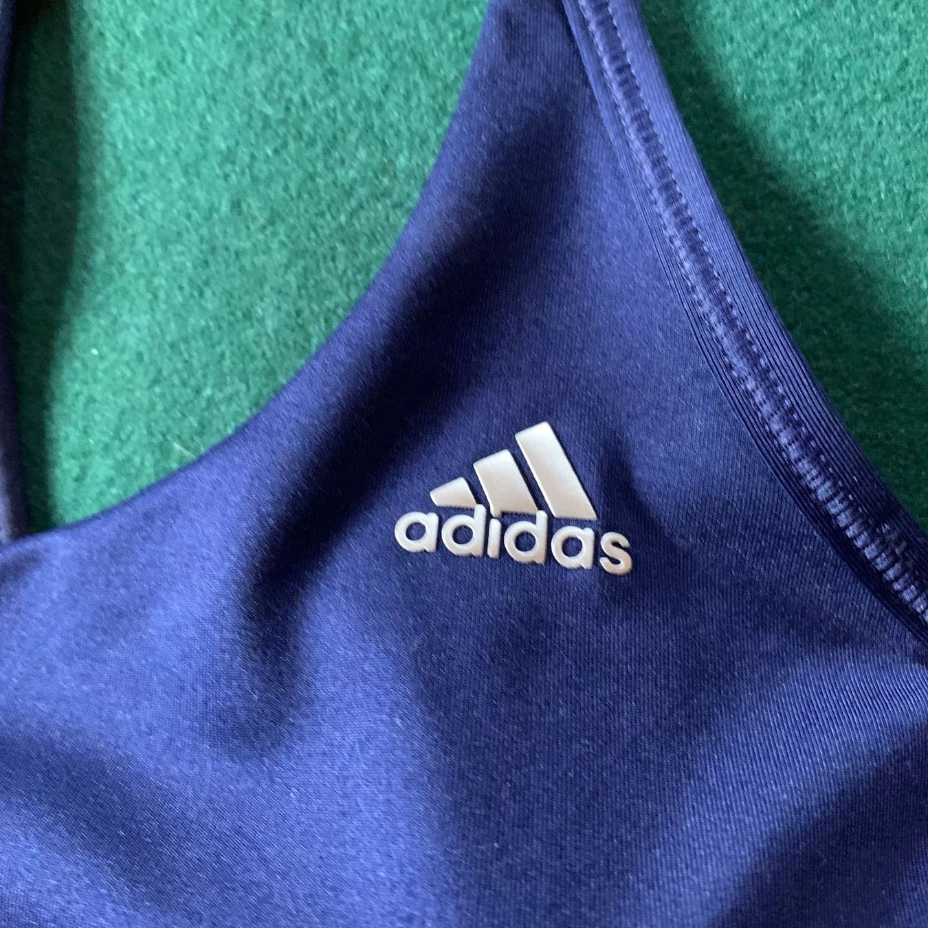 Adidas Lots de vêtements: ADIDAS kurze Shorts NEW – Neuf (Voir description) à Interlaken par Bona55 7