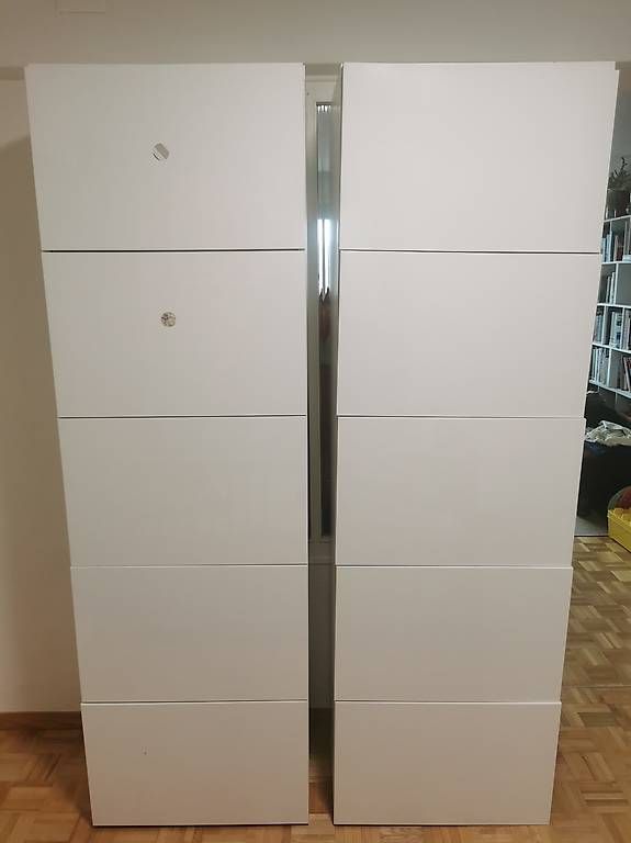 Armadi: 2x Besta Schrank  – Usato da Zürich venduto da iwi_6py7 2