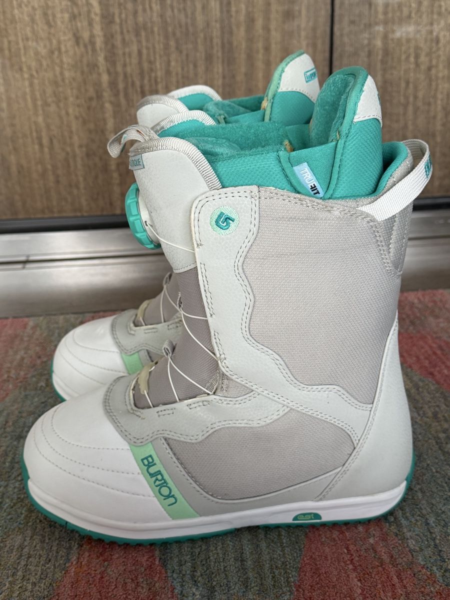 Burton Scarpe da uomo: Burton snowboard boots  – Usato da Lausanne venduto da Loyal_8 9