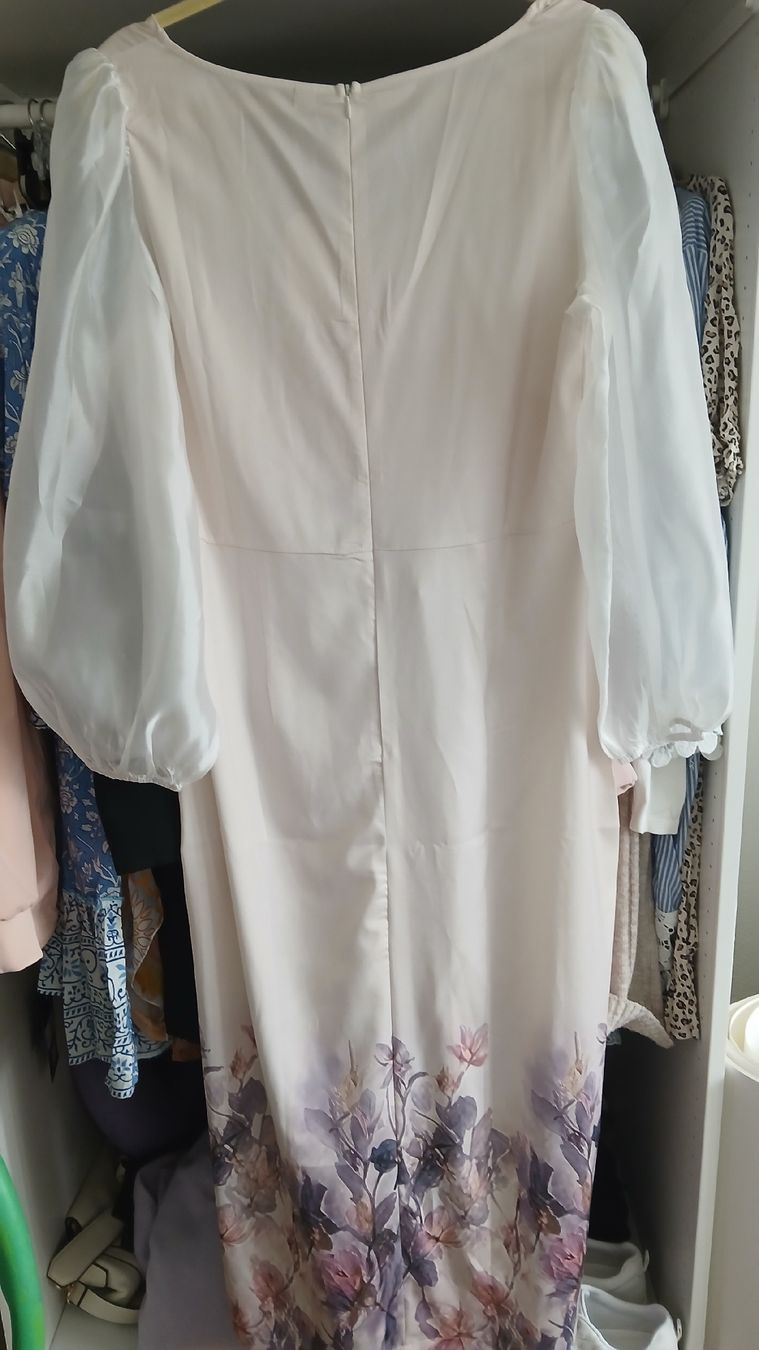 Vestiti: Kleid mit lila Blümchen,XL – Nuovo (secondo la descrizione) da Beinwil am See venduto da Superchance 2