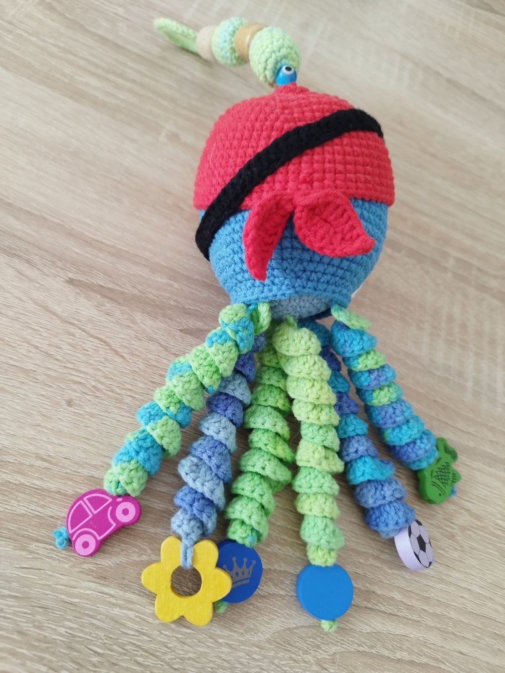 Spielzeuge: Poulpe Pirate avec tete hochet – Neu und originalverpackt aus Arnex-sur-Orbe von can_97vn 4