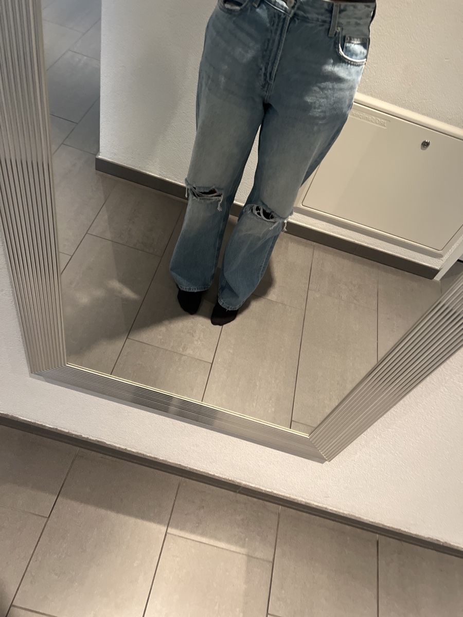 Bershka Jeans: Bershka Wide Leg Jeans Gr. 36 – Gebraucht aus Wettingen von Jaaani