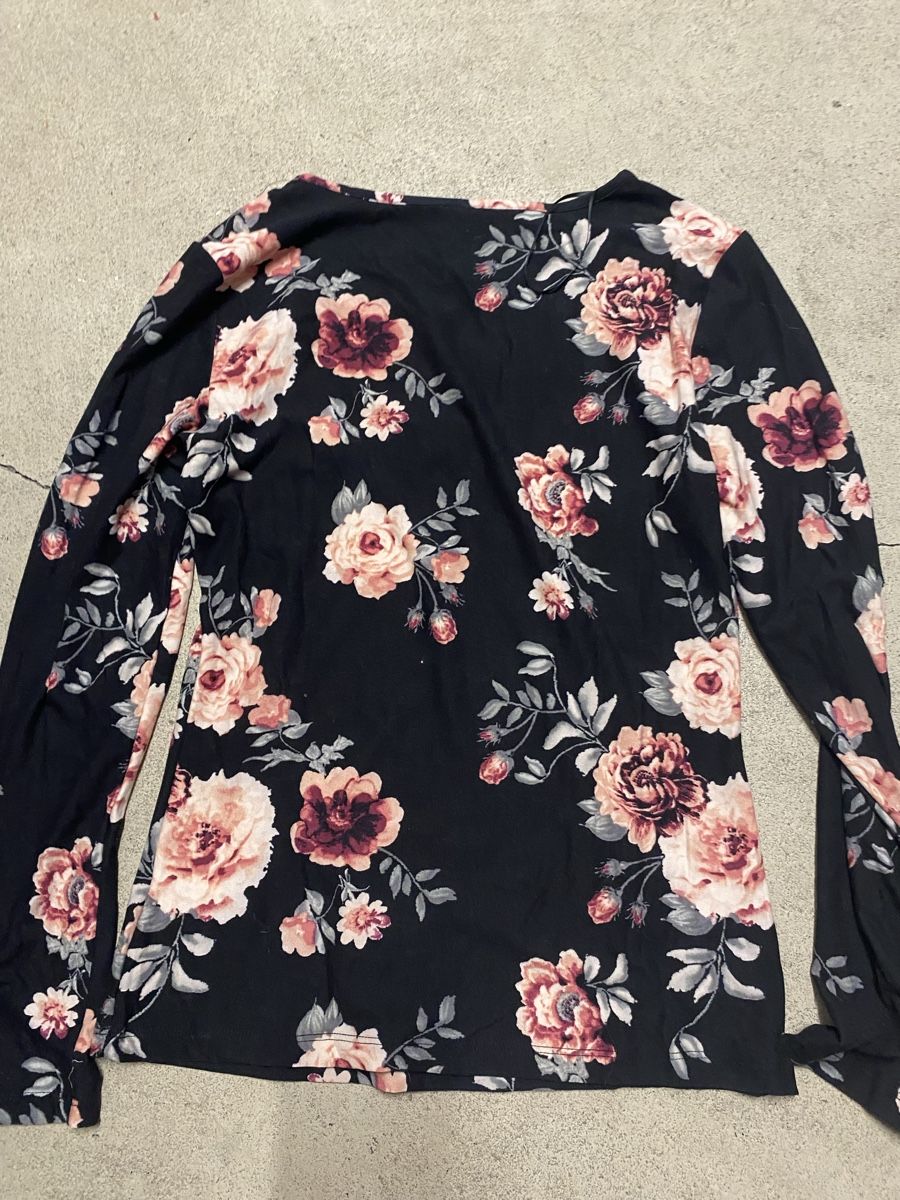 Pullover & Sweatshirts: Oberteil – Gebraucht aus Luzern von oli_6x2r