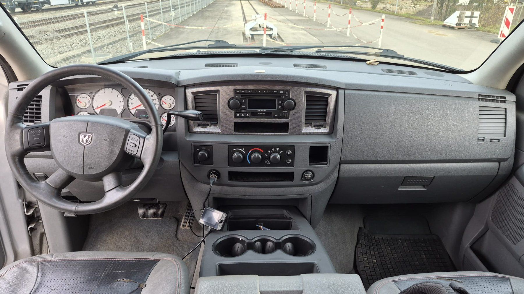 Dodge Autos: Dodge Ram 2500 – Gebraucht aus Detligen von ValentinoV 8