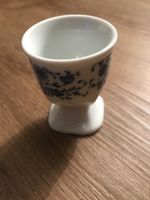 6 blaue Eierbecher, Zwiebelmuster, Porzellan