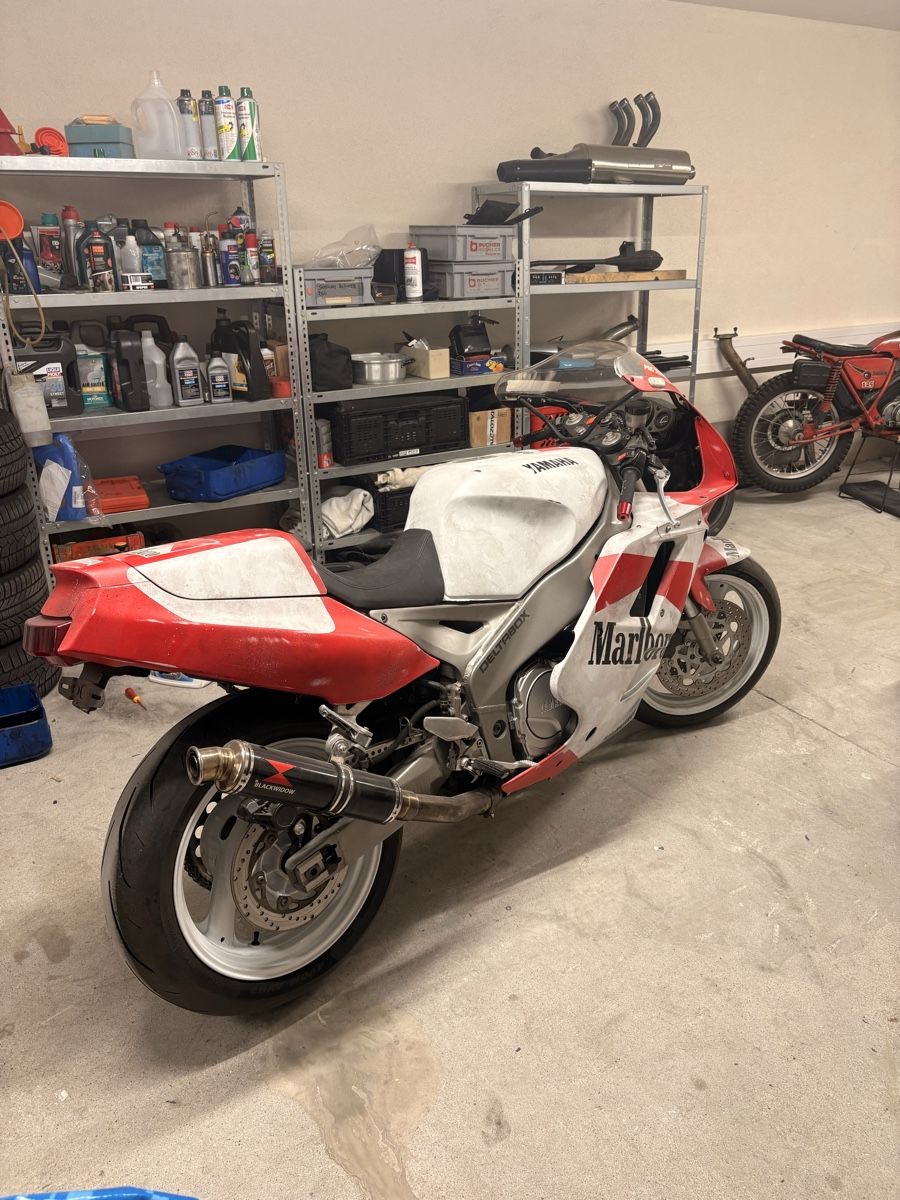 Yamaha Strada: Yamaha FZR 1000 Exup – Usato da Zürich venduto da lui_762d 2