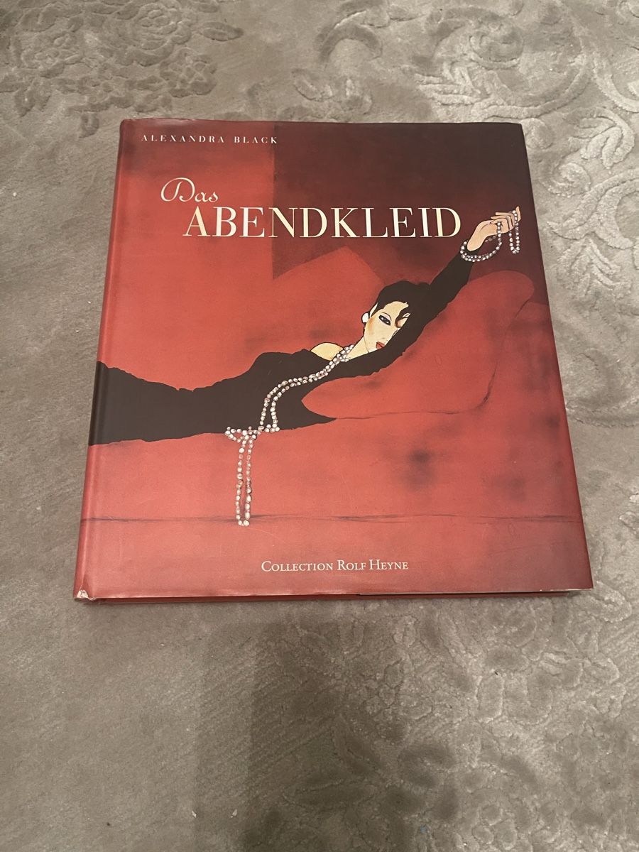 Libri: Abendkleid Buch – Usato da Weisslingen venduto da Spiegelbild0 1