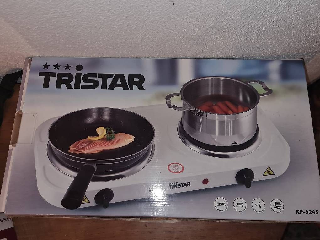 Appareils de cuisine: Plaques électriques Tristar – Neuf avec emballage d'origine à Bioley-Orjulaz par mistigremmy