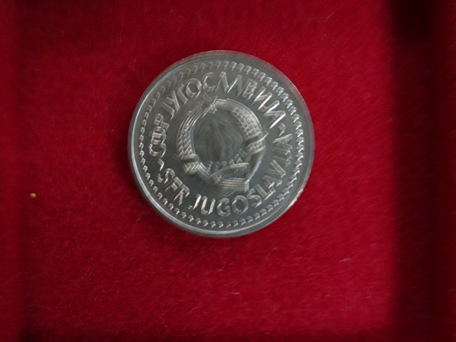 Tutti le monete: 1 Dinar Jugoslawien 1982 - M422 – Usato da Küssnacht am Rigi venduto da Kleinpreis-Shop 1