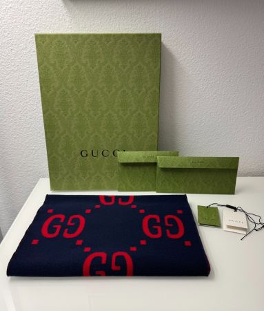 Gucci Schal GG Jacquard aus Wolle und Seide blau / rot