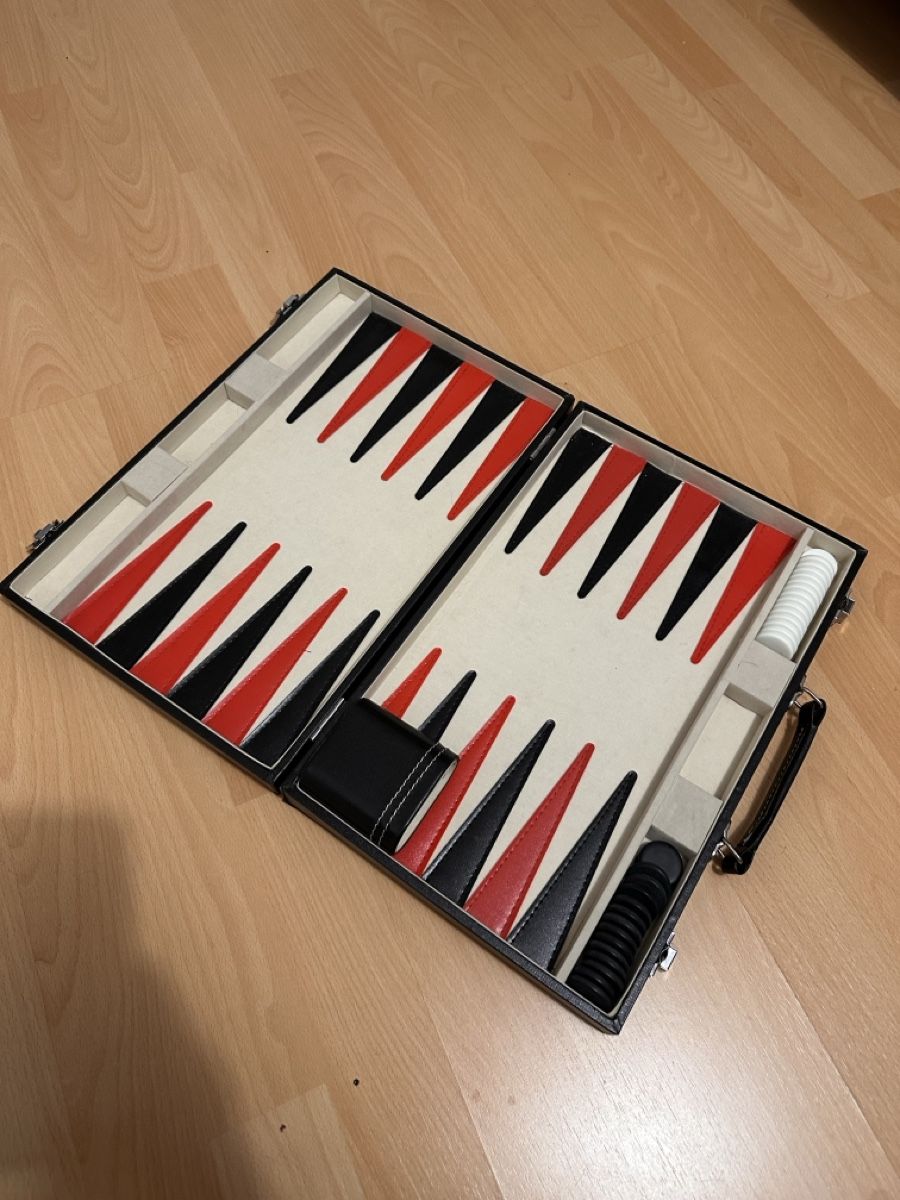 Spiele: Klassisches Backgammon Spiel – Gebraucht aus Bendern von konyali