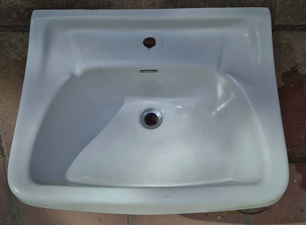 Lavabi & lavandini: Lavabo, Waschbecken weiss – Usato da Basel venduto da Lilly01