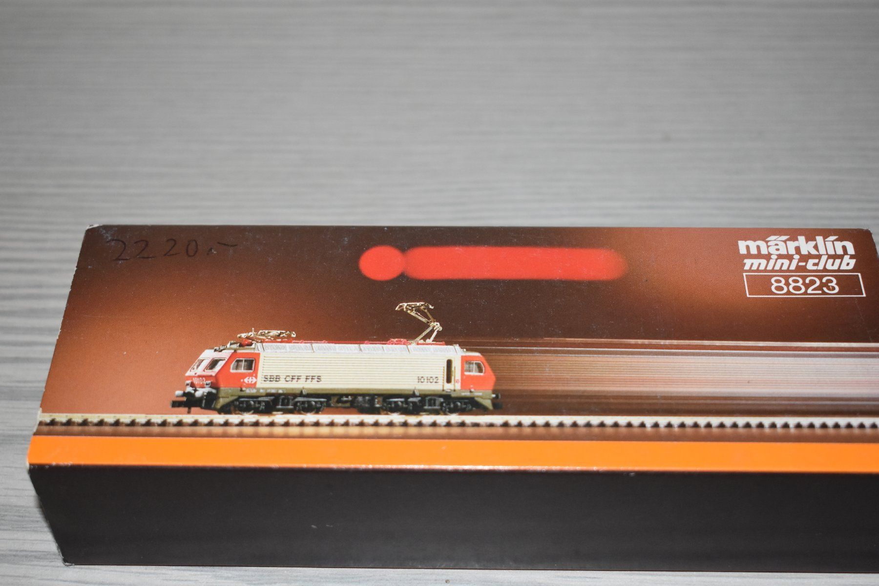 Märklin Modelleisenbahnen: Märklin Z 1 Boîte vide 8823 – Gebraucht aus Le Locle von skycomputer