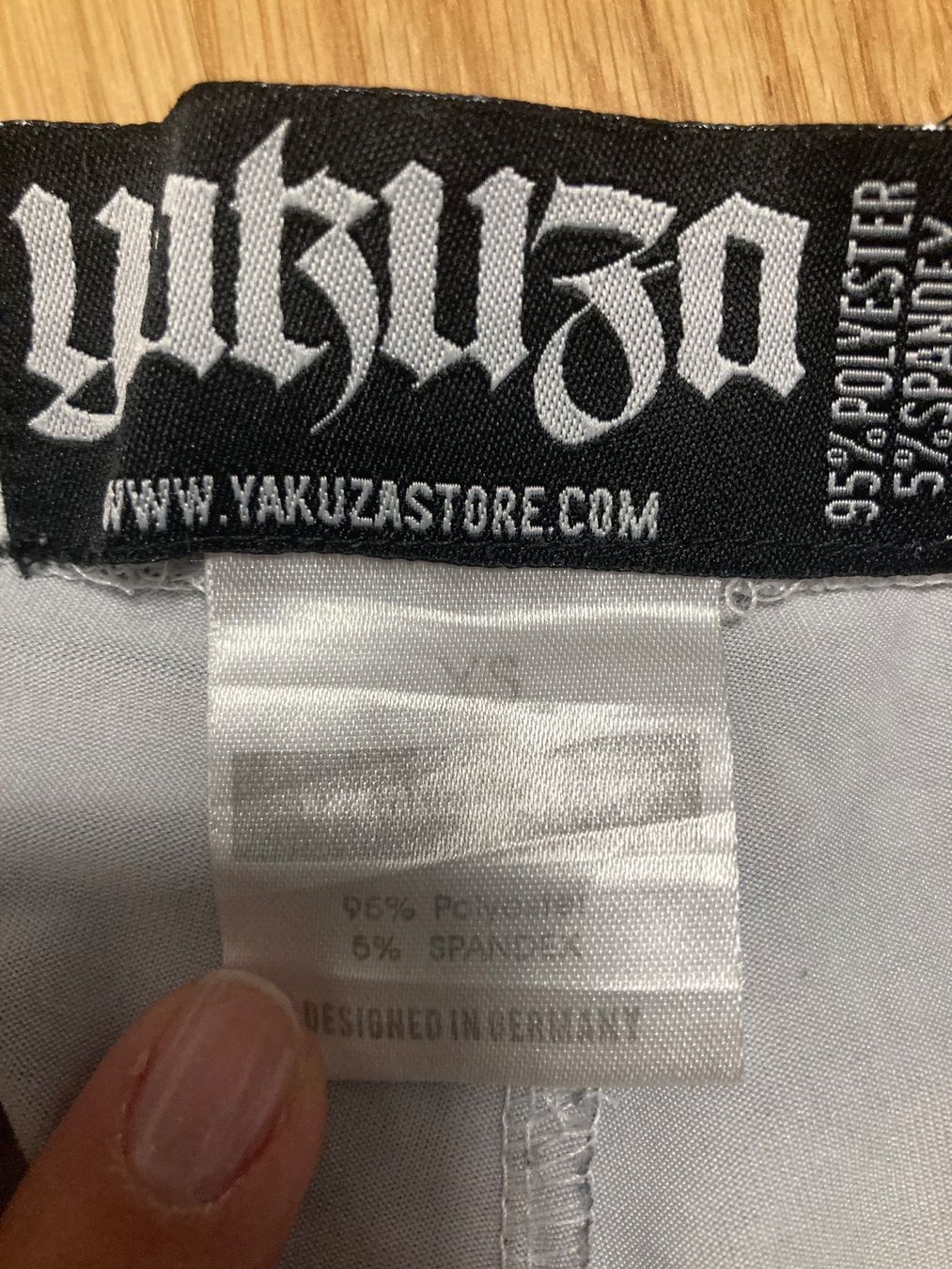 Leggings: Coole Leggins Yakuza – Usato da Uster venduto da Kalici1 3
