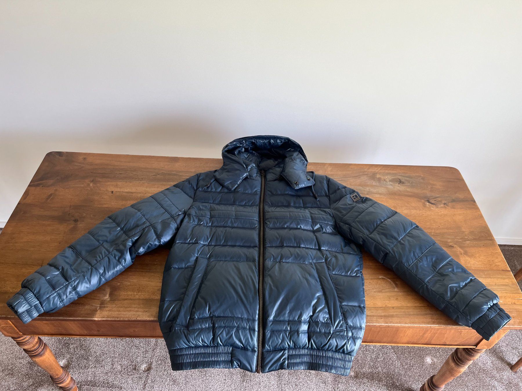 Hugo Boss Giacche: Hugo Boss - Daunenjacke - Herren – Nuovo (secondo la descrizione) da Uznach venduto da Pommes06