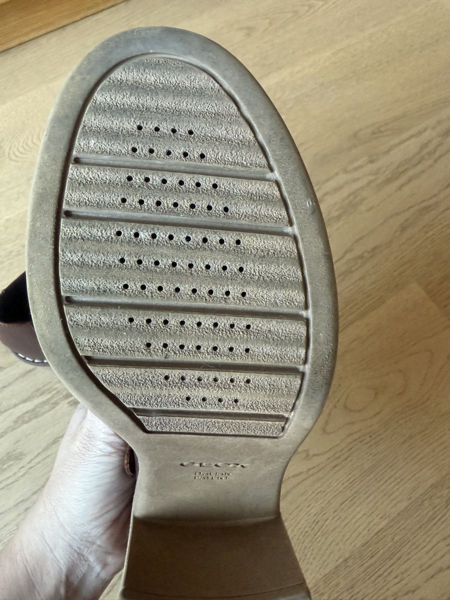 Geox Scarpe da donna: Geox Stiefeletten, Gr. 39 – Nuovo (secondo la descrizione) da St. Gallen venduto da gat_kp29 8