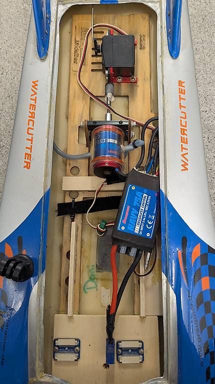 Modellismo RC: RC-Boot Brushless von Graupner – Usato da Toffen venduto da gud_9xtm 1