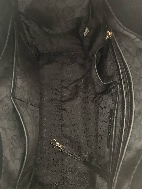 Sacs femmes: Michael Kors Hamilton Large "schwarz" – D'occasion à Zürich par dig_7v7m 4