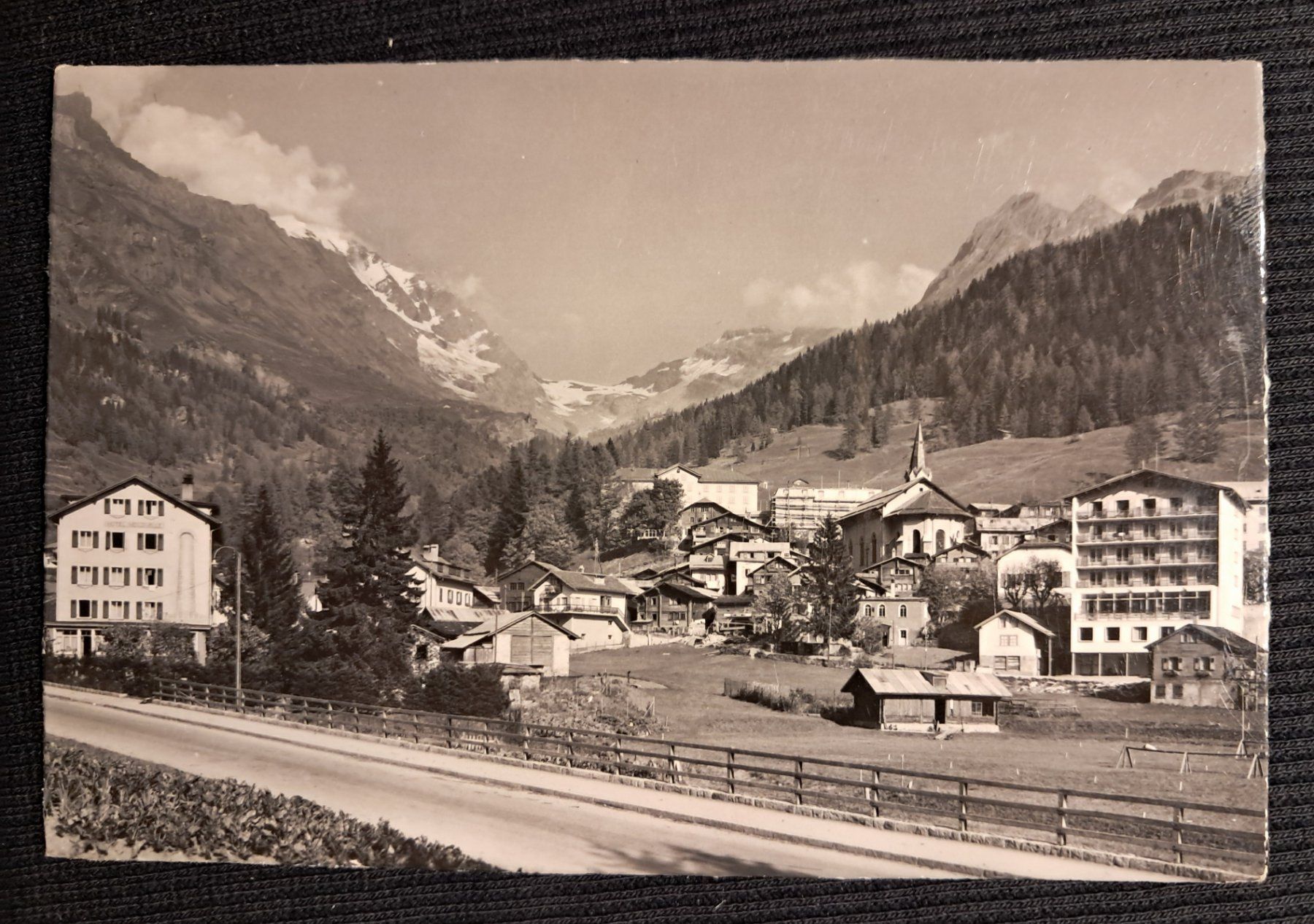 Cartoline postali: LEUKERBAD – Usato da Ponto Valentino venduto da giorgia06