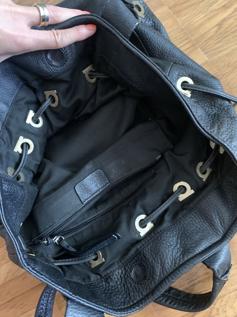 Borse da donna: Salvatore ferragamo leder tasche schwarz – Usato da Zürich venduto da Nikuska32 2