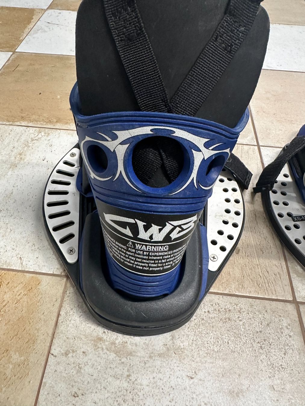 Chaussures hommes: Wakeboard-Schuhe MOBE – D'occasion à Fraubrunnen par hau_yz86 1