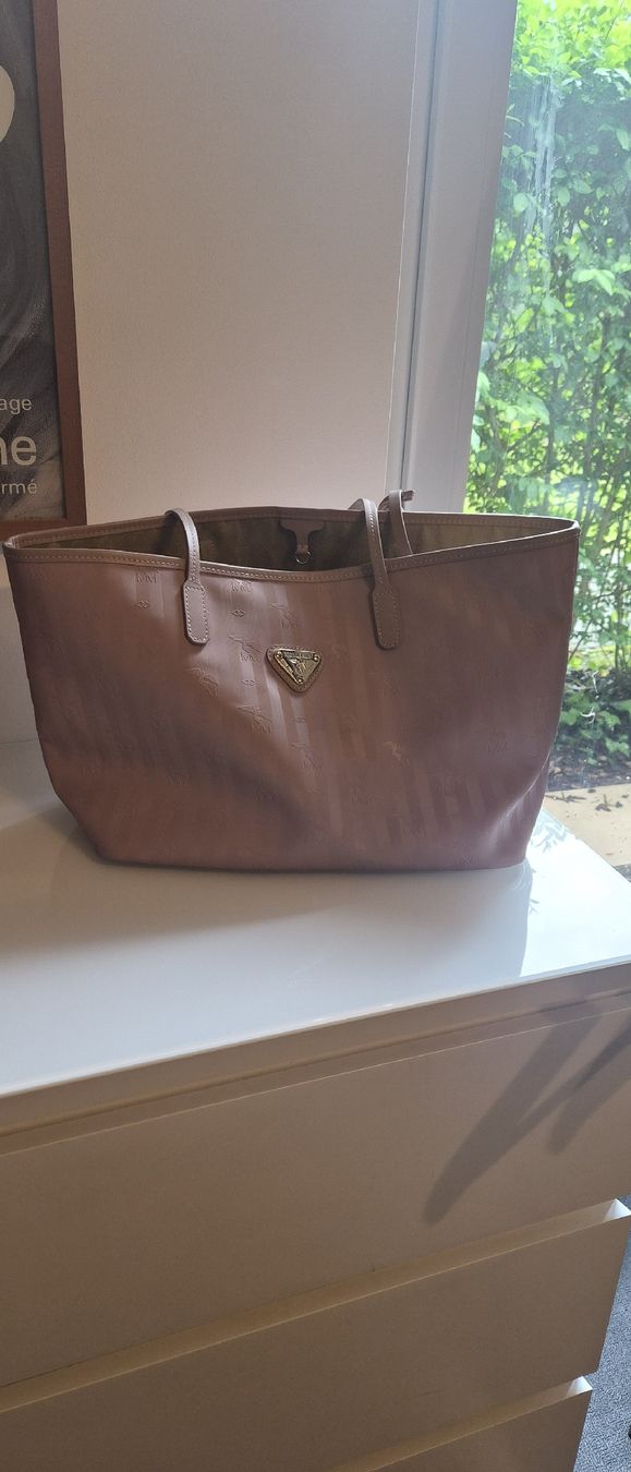 Maison Mollerus Sacs femmes: Maison Mollerus Shopper Rose – D'occasion à Worblaufen par jan_7szj