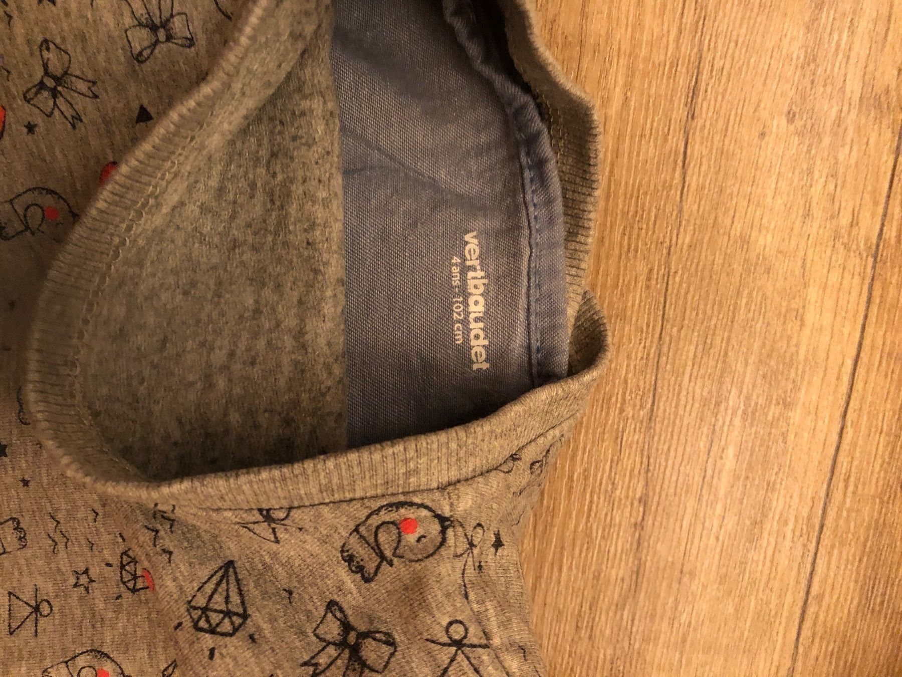Maglioni & Felpe: Pullover Grösse 98 – Usato da Lupsingen venduto da sta_wgg5 4