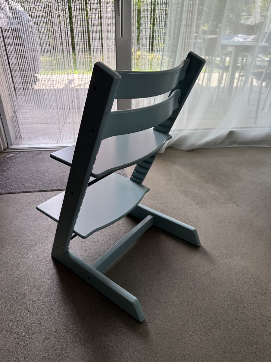 Stokke Seggioloni: Stokke Tripp Trapp Hochstuhl hellblau gebraucht – Usato da Guntershausen b. Aadorf venduto da Leska08 1