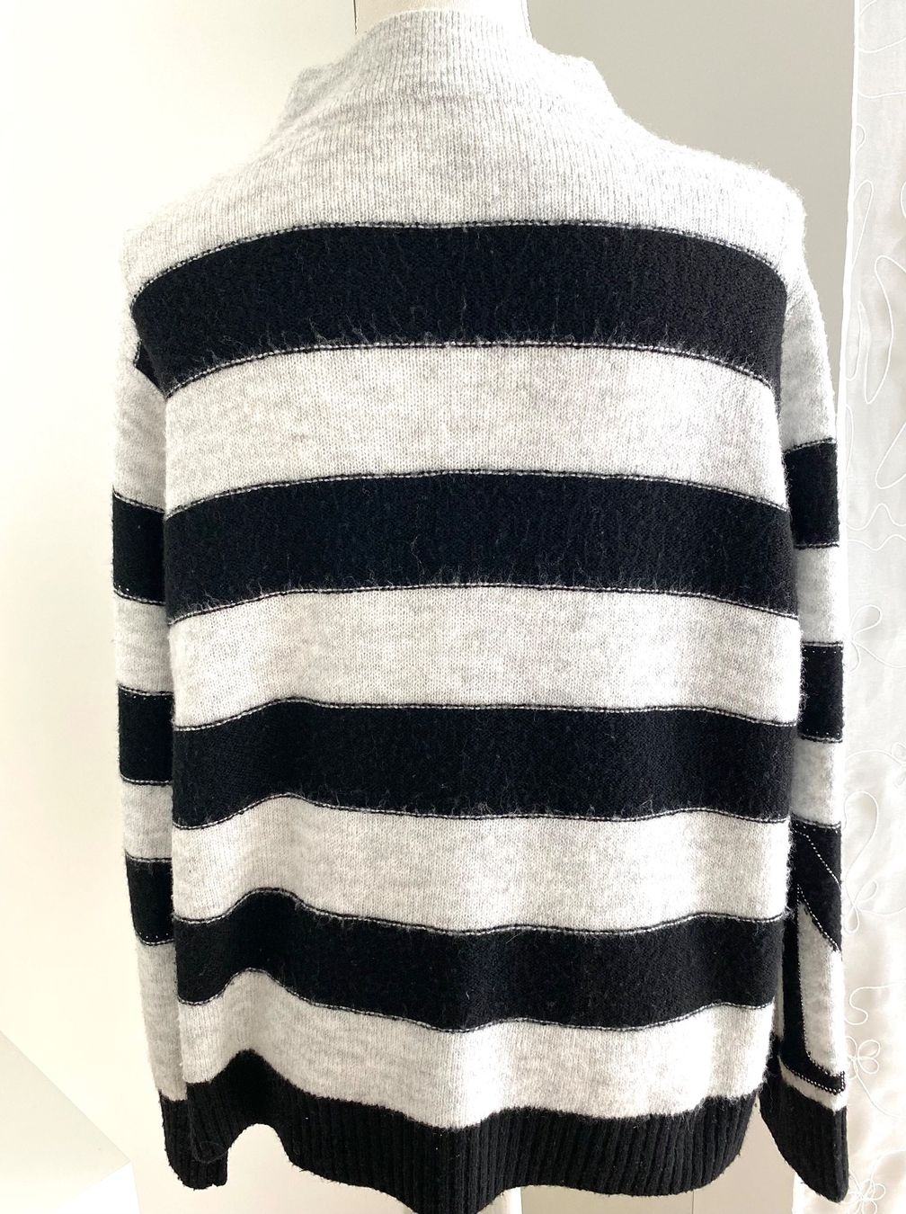 Monari Maglioni & Felpe: Pullover MONARI Gr. 42/44 – Usato da Bad Zurzach venduto da ustrade 6