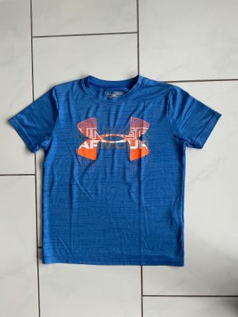 Under Armour Sportshirt Gr.146/152 Kindergrösse M