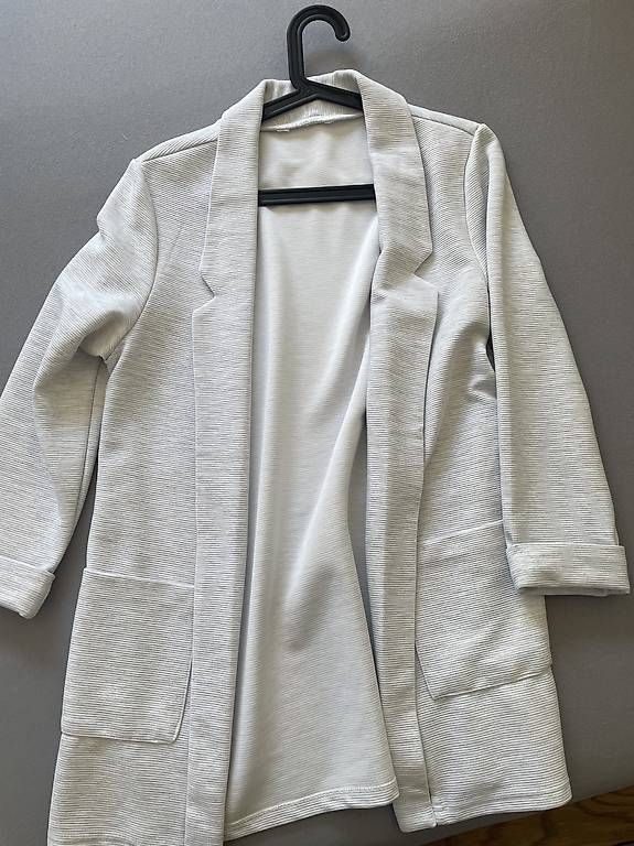 Vestes: Blazer – D'occasion à Tumegl/Tomils par tiger358