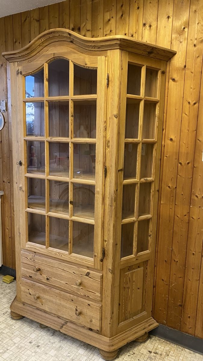Vetrine: Linth Möbel Glasvitrine  – Usato da Männedorf venduto da WBM 1