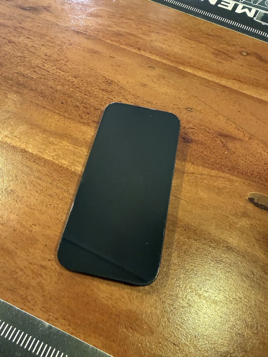 Apple Telefoni cellulari / Smartphones: iPhone 14 pro, schwarz, 256 GB – Usato da Weinfelden venduto da ManitooWf 2