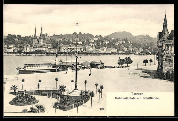 Cartes postales: Luzern, Bahnhofsplatz mit Schifflände – D'occasion à Berlin par bartko-reher