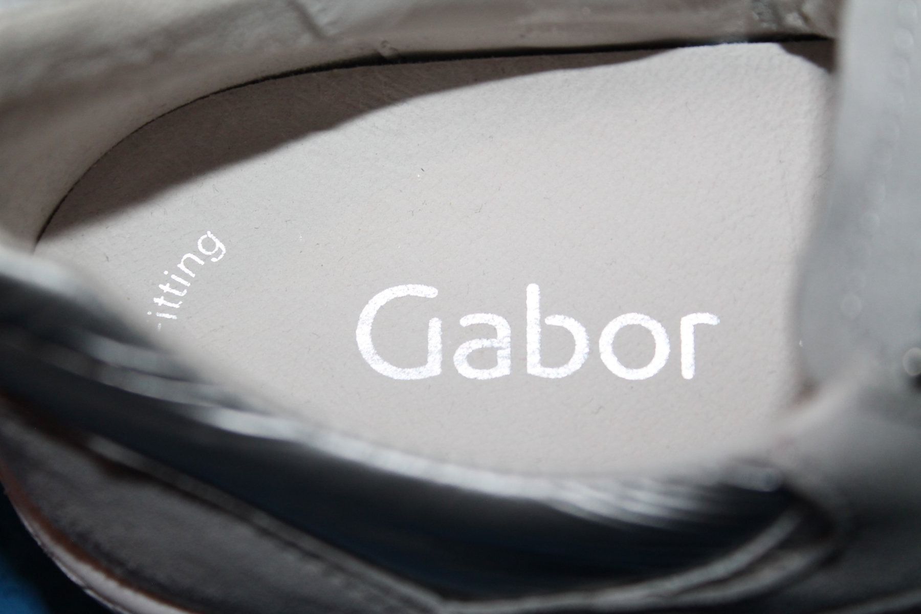 Gabor Scarpe da donna: Gabor Leder Damensneaker Gr.4 Neuwertig – Nuovo (secondo la descrizione) da Schwarzenburg venduto da Enzian1967 1