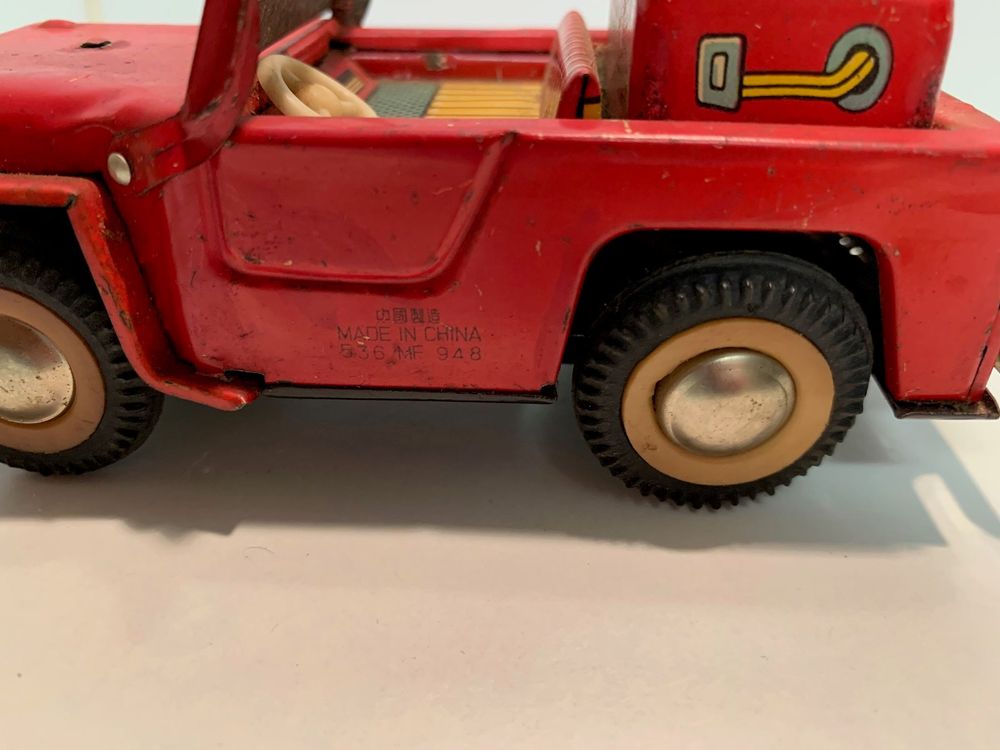 Jeep Friktion 12 cm sehr selten 77 5