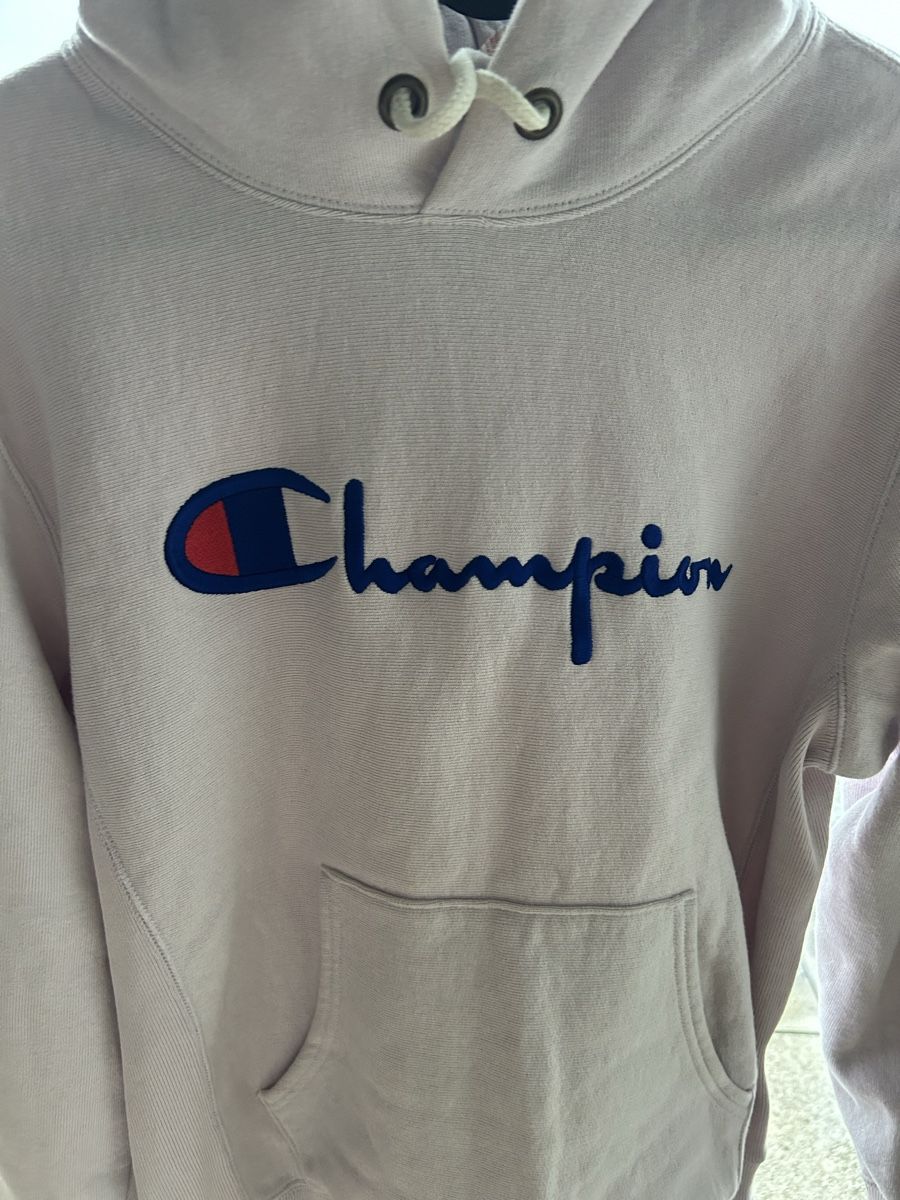 Champion Pullover & Sweatshirts: Lavender Champion Thick Hoodies – Gebraucht aus Genève von Noemie.wrmsi 1