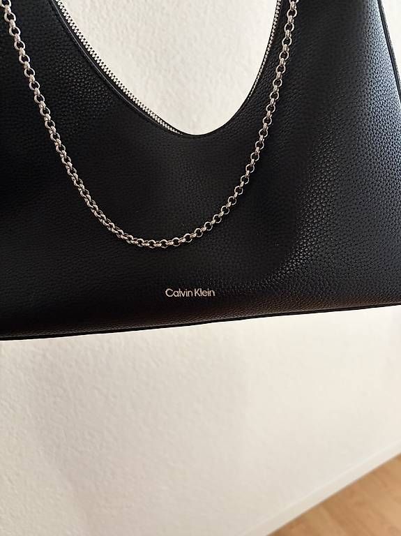 Taschen für Damen: Calvin Klein Handtasche neu – Neu und originalverpackt aus Spiez von deborahsarahhh 2