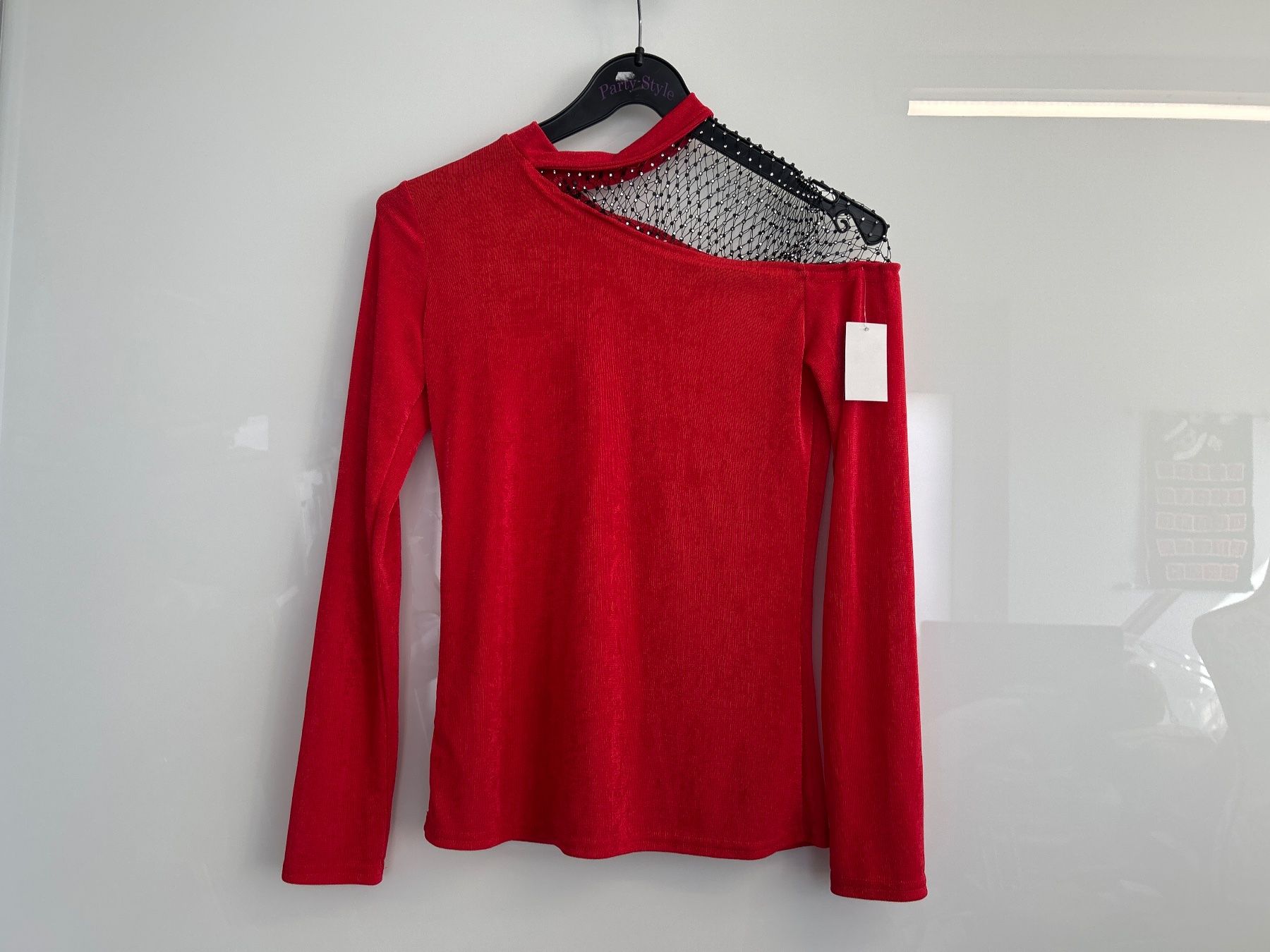 T-shirts: Second Skin Shirt langarmig mit coolem Strass- Netz Design – Neuf avec emballage d'origine à Regensdorf par Spyke55