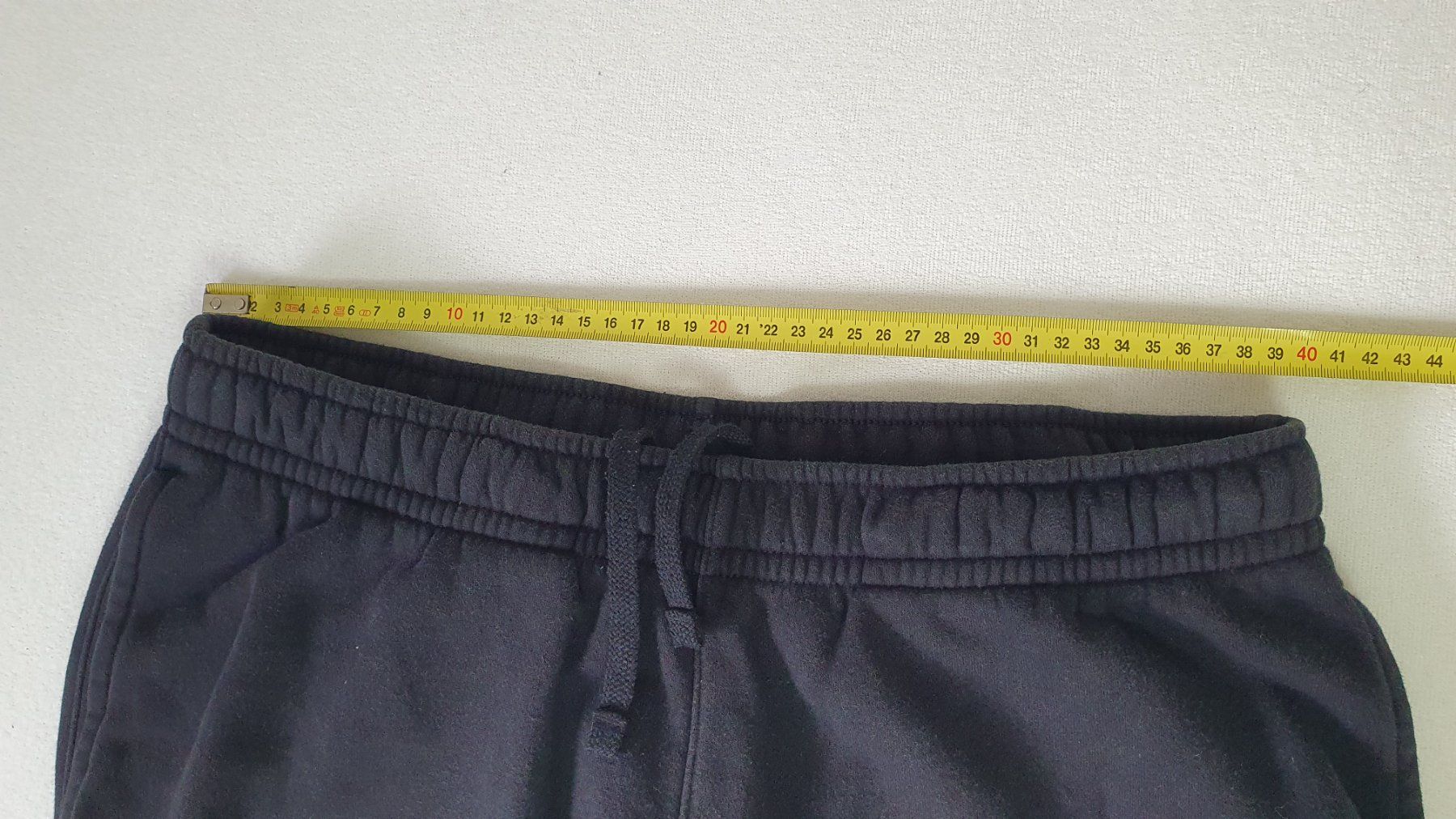 Nike Pantaloni: Nike hose G M – Usato da Maienfeld venduto da tobeyl2020 5