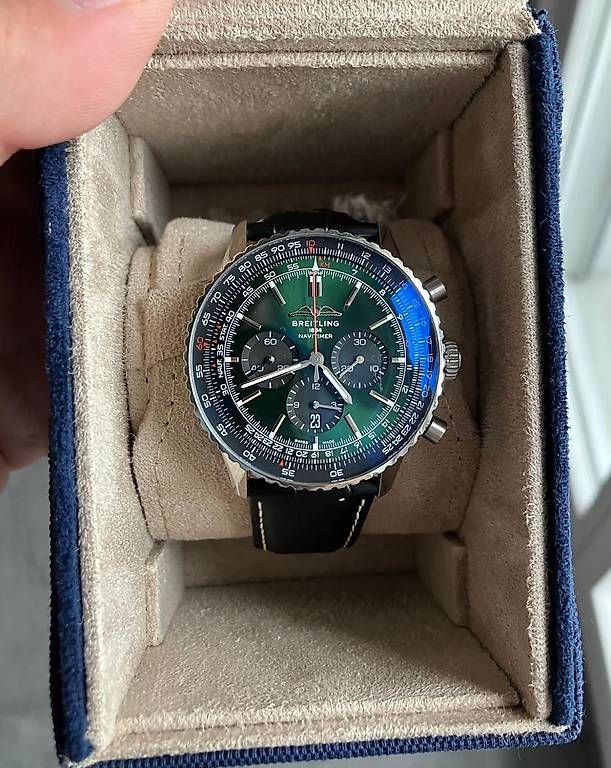 Orologi: Breitling Navitimer B01 Chronograph 46 – Usato da Felben-Wellhausen venduto da a_hajdari