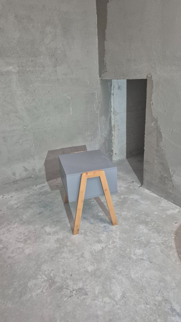 Tables de nuit: Nachttisch – D'occasion à Sargans par dan_9vrt 1