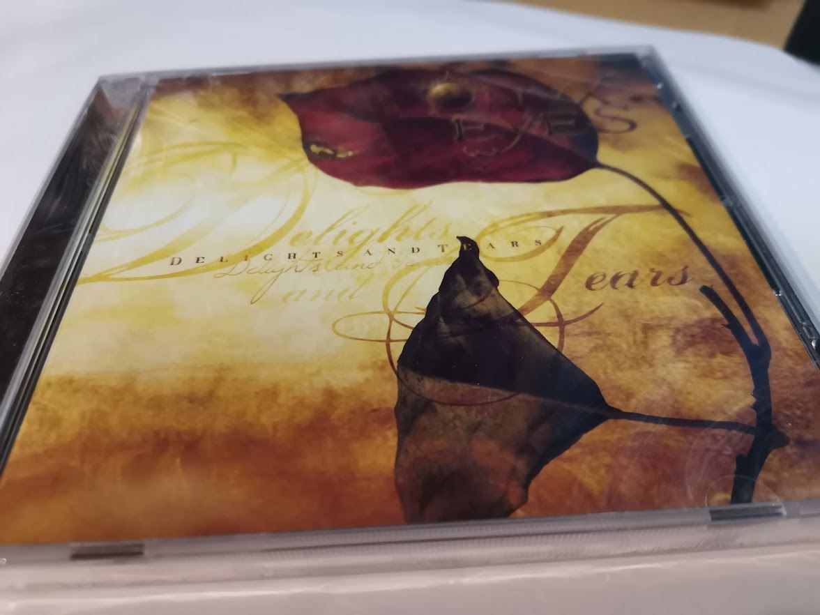 CD: Onyx Eyes Delights and Tears CD – Nuovo (secondo la descrizione) da Zofingen venduto da noise123