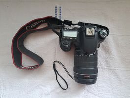 Canon EOS 70D 20.2MP DSLR - 18-135MM ZOOM LENS - CAMERA BAG