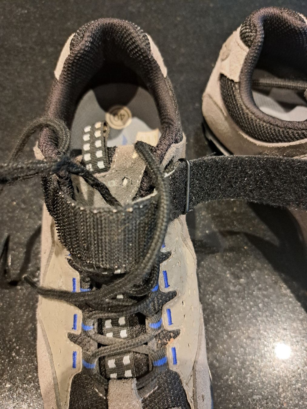 Scarpe da donna: Veloschuhe 40 Damen – Usato da Amriswil venduto da Adihas 2
