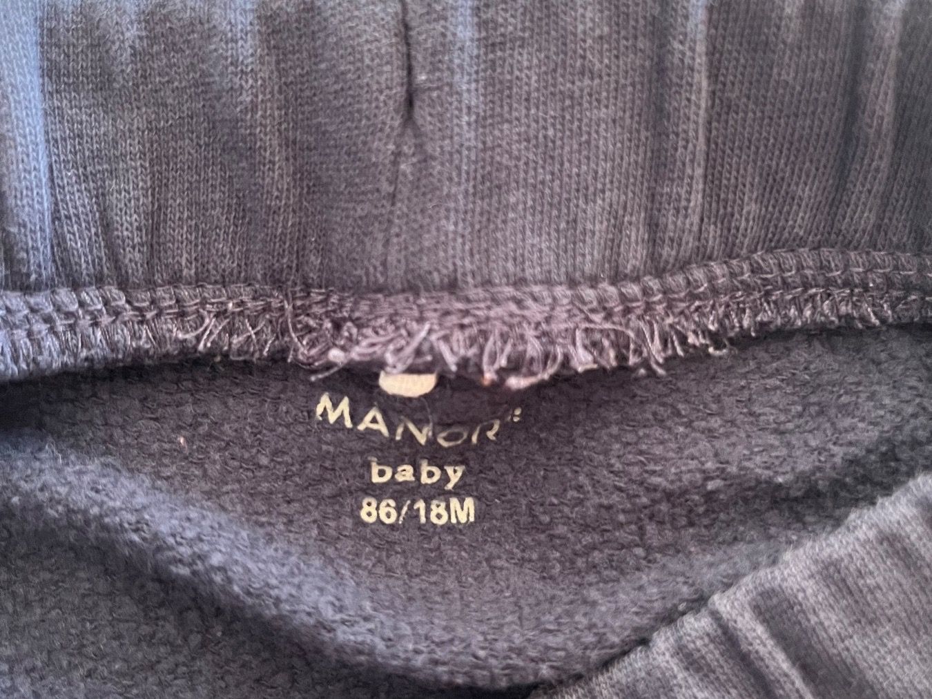 Pantaloni: marineblaue Jogginghose, Größe 86 – Usato da Umiken venduto da deb_57xk 2