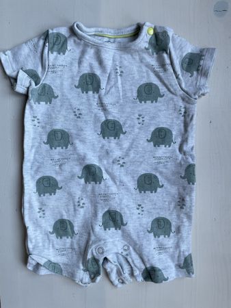 Baby Einteiler Gr. 62